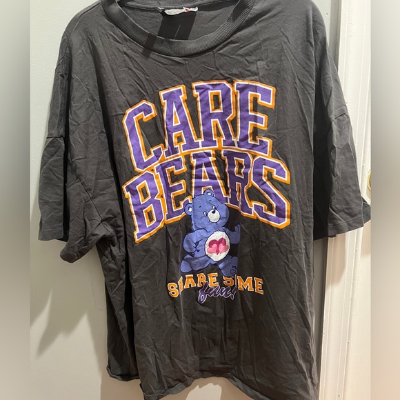 Care bear t-shirt. - Picture 1 of 3
